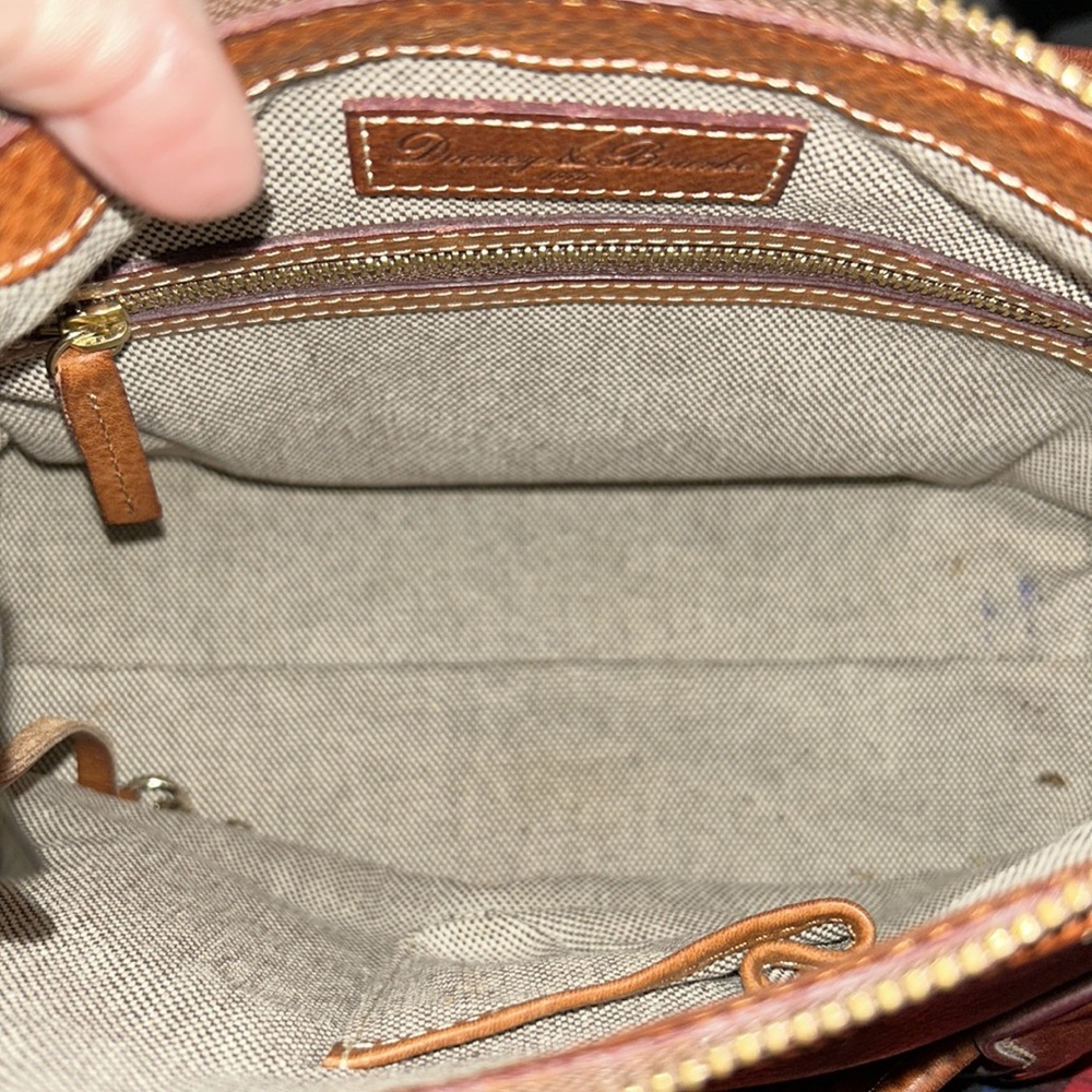 Dooney & Bourke - Picture 6 of 9